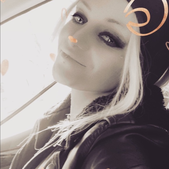 Meet your Posher, Rozie - Picture 7 of 7